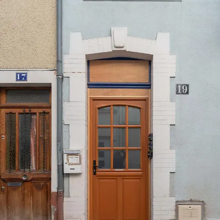 Poe-tehani - Design - Centre Appartement Vichy