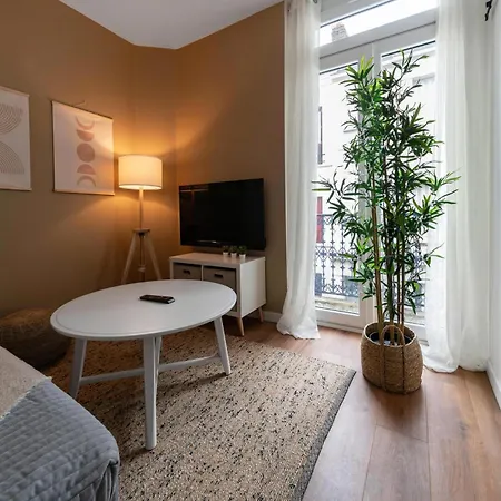 Poe-tehani - Design - Centre Appartement Vichy